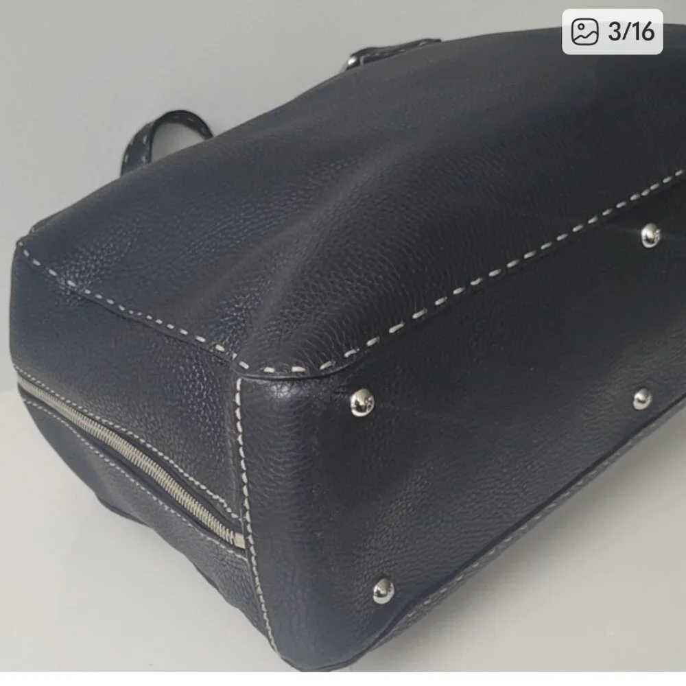 FENDI Selleria Black Leather Tote Bag - Picture 3 of 14